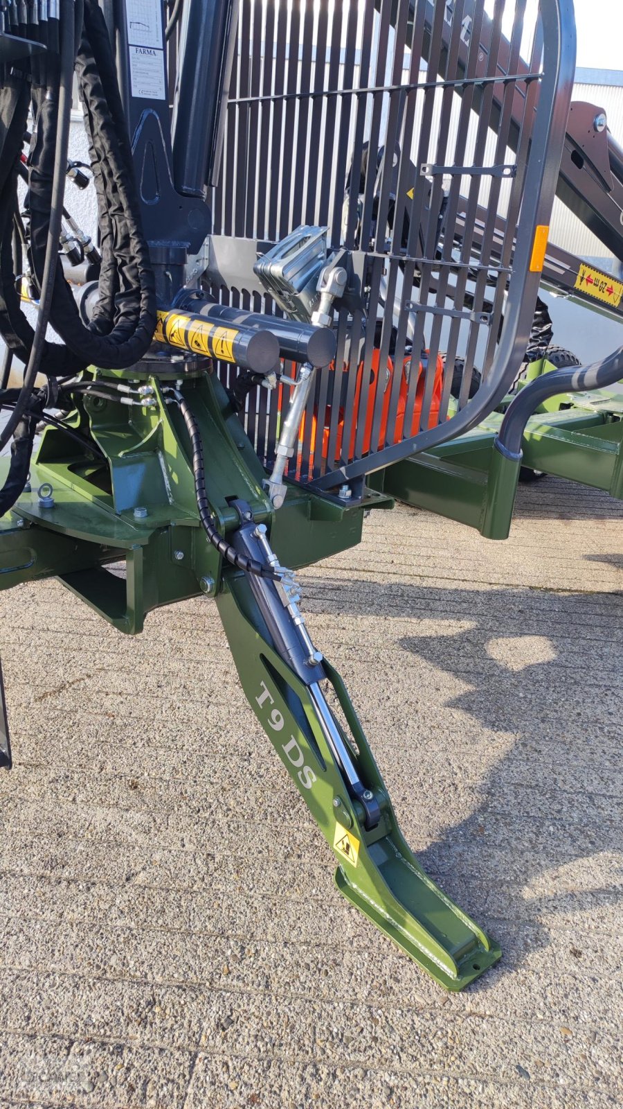 Rückewagen & Rückeanhänger des Typs Farma CT 6,3-9DS Rückewagen mit Auflaufbremse + zusätzliche hydraulische Bremse - Neues Modell, Neumaschine in Bad Abbach-Dünzling (Bild 10)