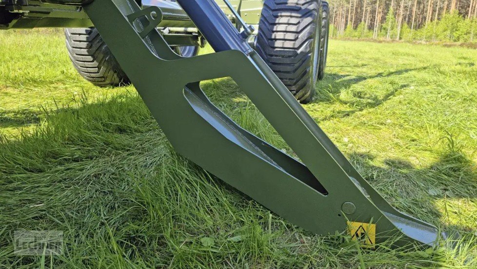 Rückewagen & Rückeanhänger del tipo Farma CT 8,0-14 X-CEL Rückewagen mit Druckluftbremse, Neumaschine In Bad Abbach-Dünzling (Immagine 4)