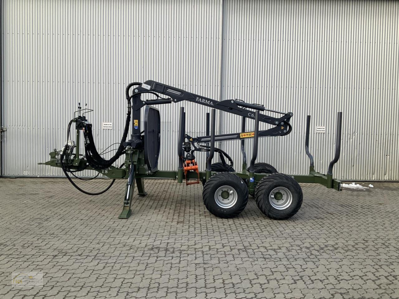 Rückewagen & Rückeanhänger del tipo Farma T 8, Neumaschine en Pfreimd (Imagen 2)