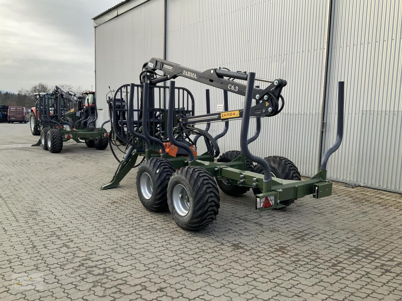 Rückewagen & Rückeanhänger del tipo Farma T 8, Neumaschine en Pfreimd (Imagen 3)