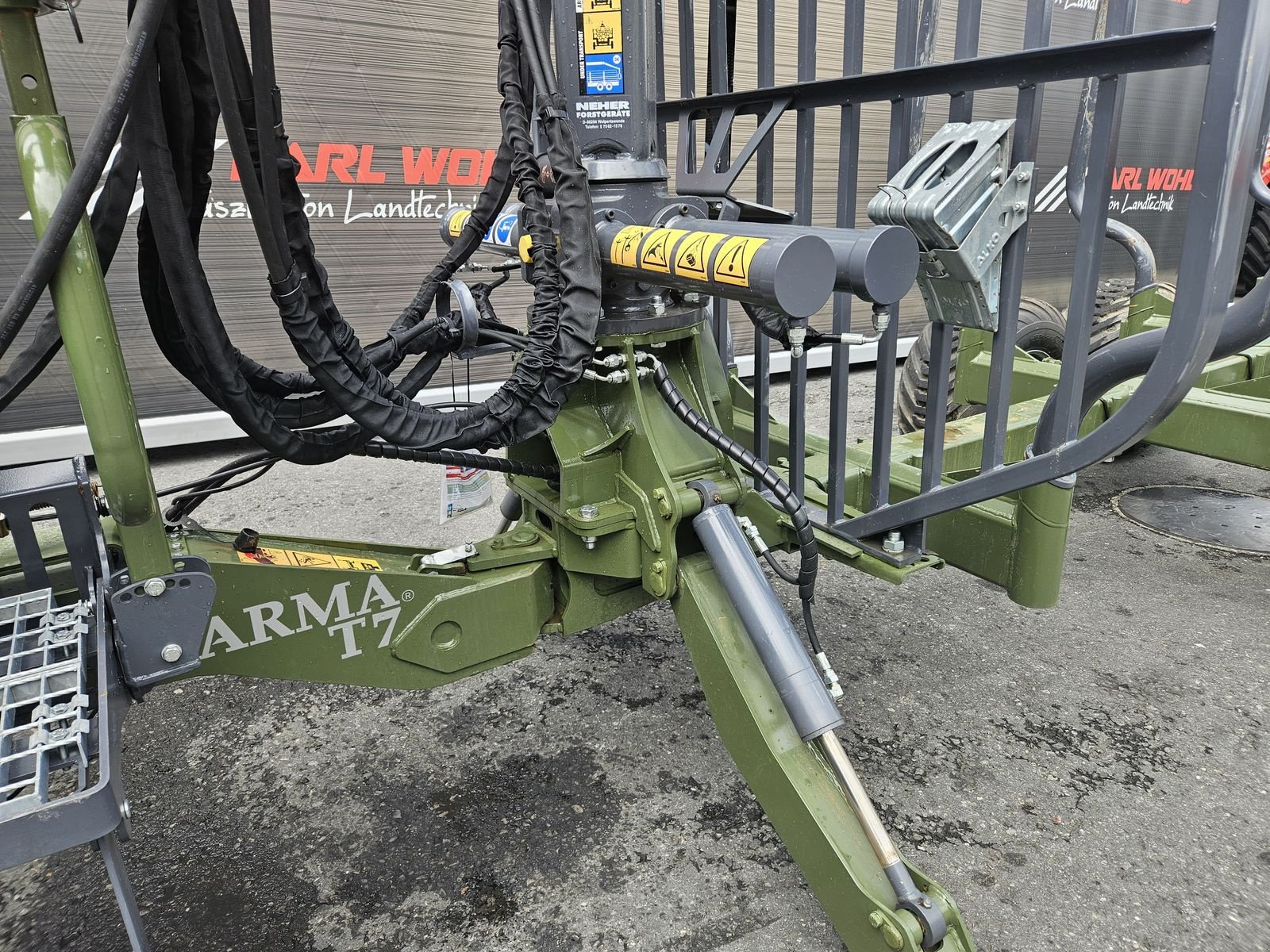 Rückewagen & Rückeanhänger van het type Farma T7 mit Kran C 5.1, Gebrauchtmaschine in Sulzberg (Foto 15)