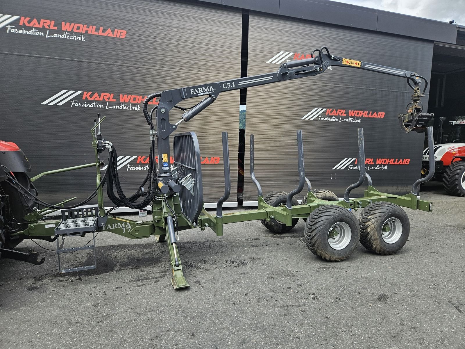 Rückewagen & Rückeanhänger van het type Farma T7 mit Kran C 5.1, Gebrauchtmaschine in Sulzberg (Foto 21)