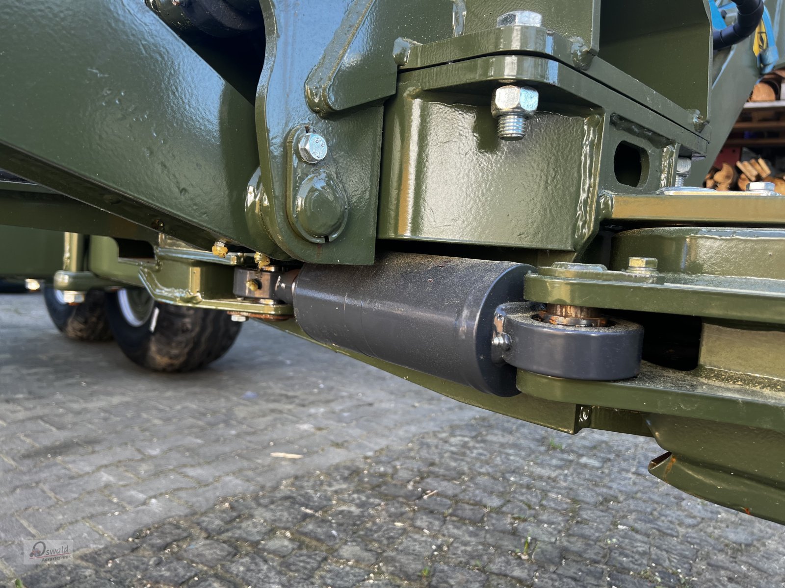 Rückewagen & Rückeanhänger des Typs Farma T8 8 Tonnen, Neumaschine in Regen (Bild 4)