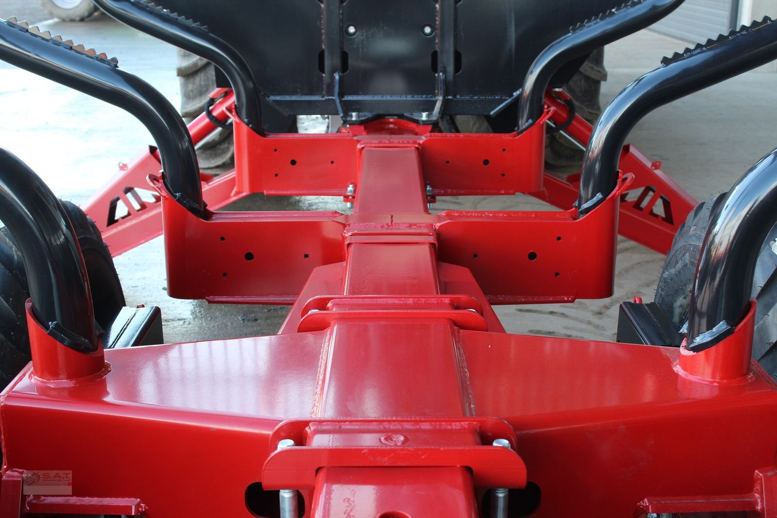 Rückewagen & Rückeanhänger Türe ait Farmi 14to.CR57 Kran-Black Bruin-Prehydraulik-Astwanne, Neumaschine içinde Eberschwang (resim 20)