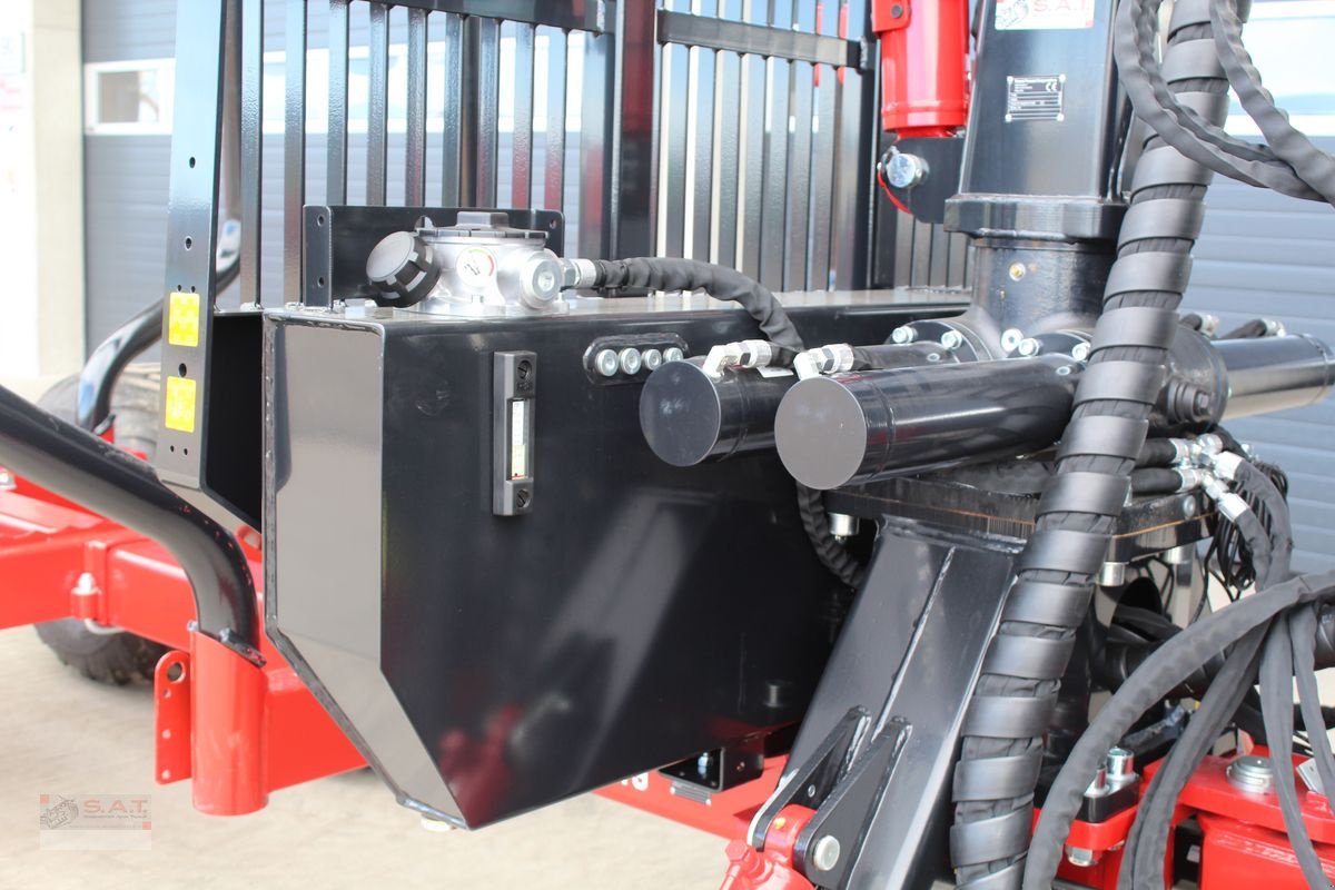 Rückewagen & Rückeanhänger a típus Farmi FT 9 mit Kran CR 47, Neumaschine ekkor: Eberschwang (Kép 14)