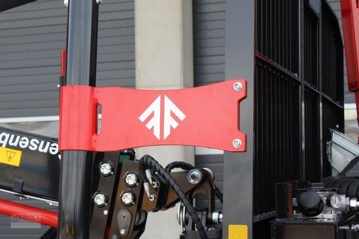 Rückewagen & Rückeanhänger des Typs Farmi Rückewagen 14,5 Tonnen - 8,5 m Kran, Neumaschine in Eberschwang (Bild 13)