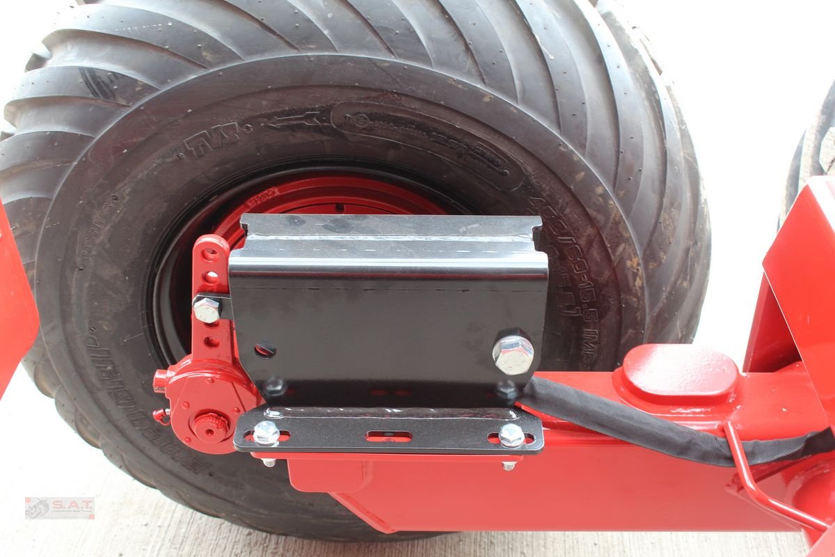 Rückewagen & Rückeanhänger a típus Farmi Rückewagen 9,0to-6,30m Kran-NEU, Neumaschine ekkor: Eberschwang (Kép 29)