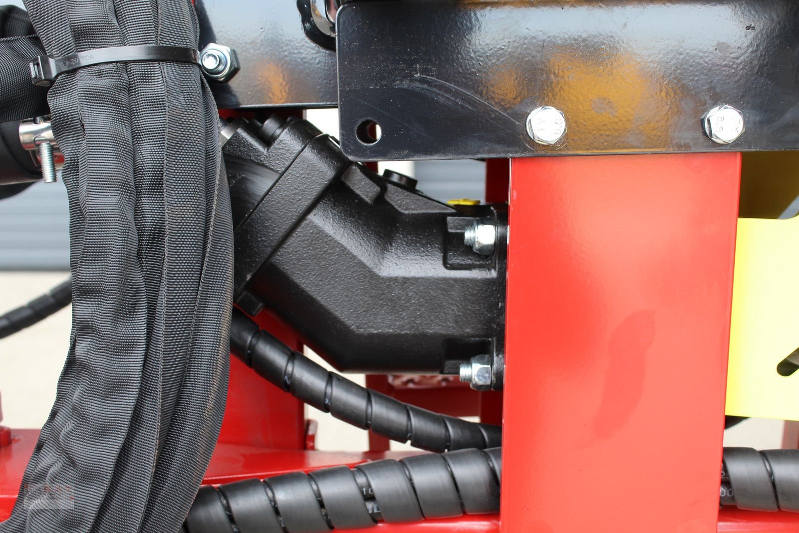 Rückewagen & Rückeanhänger des Typs Farmi Rückewagen 9to.6,30m Kran, Neumaschine in Eberschwang (Bild 28)