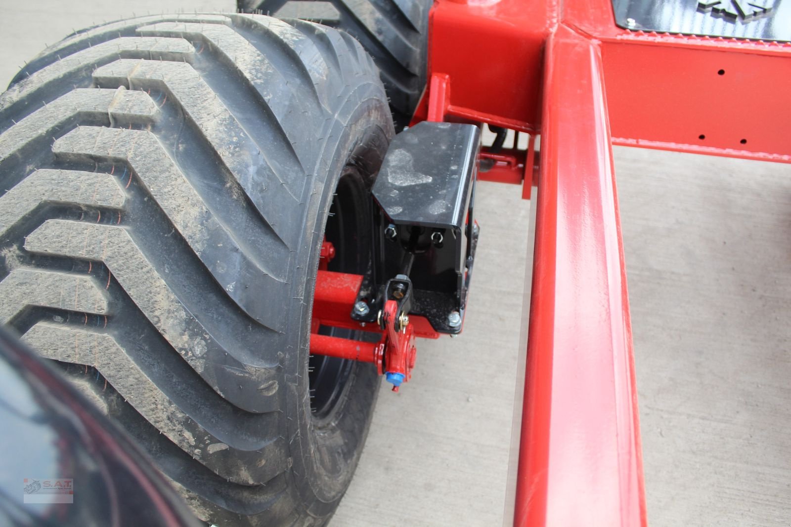 Rückewagen & Rückeanhänger des Typs Farmi Rückewagen FT 12 - CR 59 - 8,50m Kran - 14,5t, Neumaschine in Eberschwang (Bild 19)