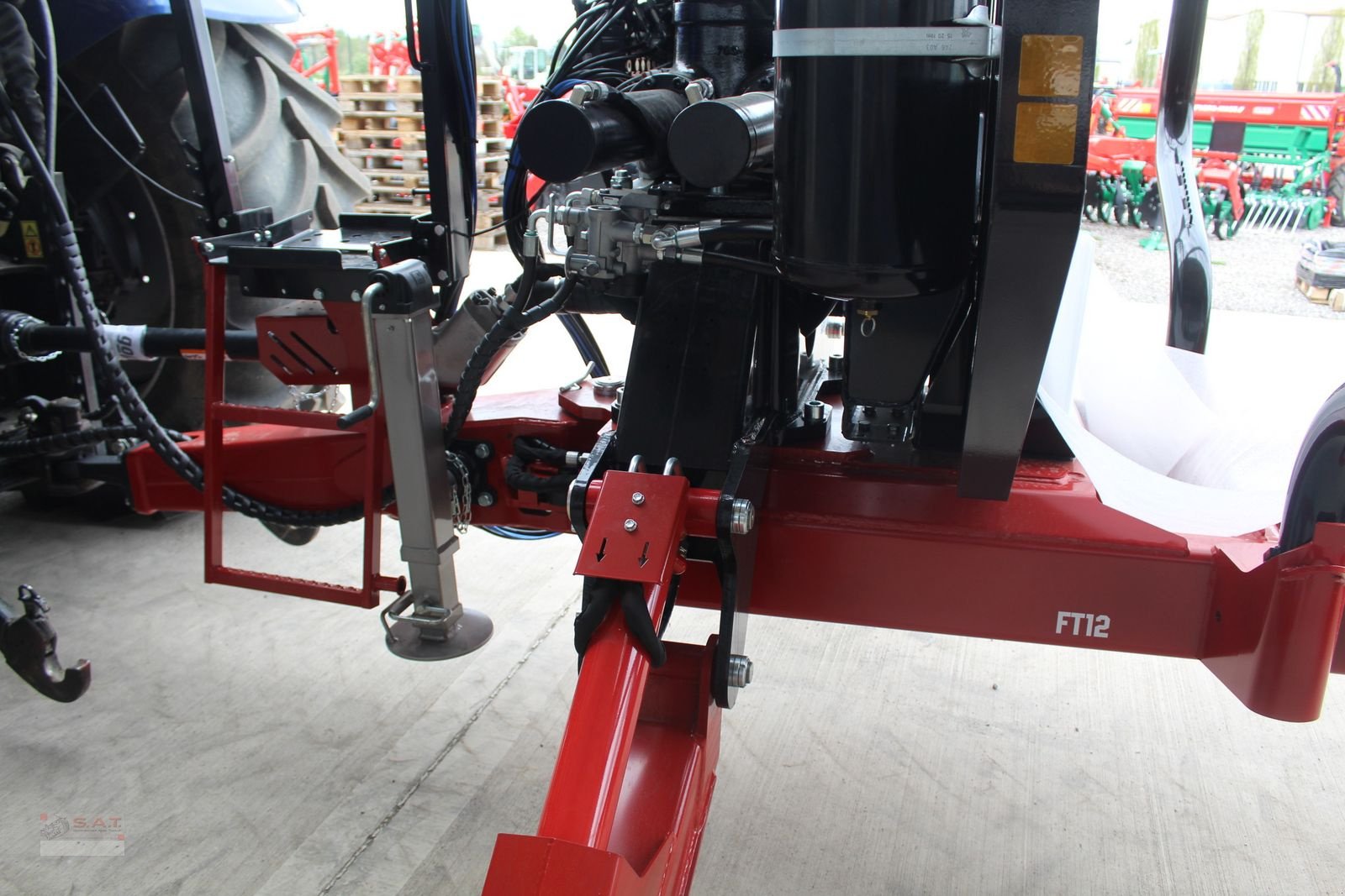 Rückewagen & Rückeanhänger des Typs Farmi Rückewagen FT 12 - CR 59 - 8,50m Kran - 14,5t, Neumaschine in Eberschwang (Bild 14)