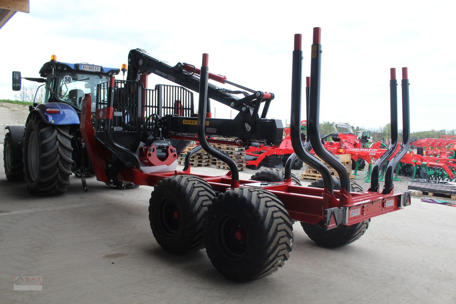 Rückewagen & Rückeanhänger des Typs Farmi Rückewagen FT 12 - CR 59 - 8,50m Kran - 14,5t, Neumaschine in Eberschwang (Bild 4)