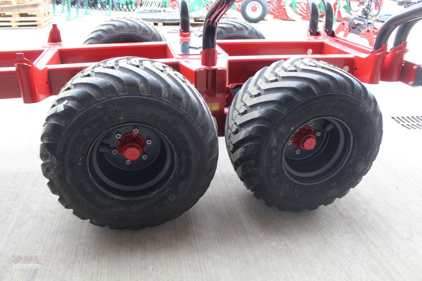 Rückewagen & Rückeanhänger des Typs Farmi Rückewagen FT 12 - CR 59 - 8,50m Kran - 14,5t, Neumaschine in Eberschwang (Bild 16)