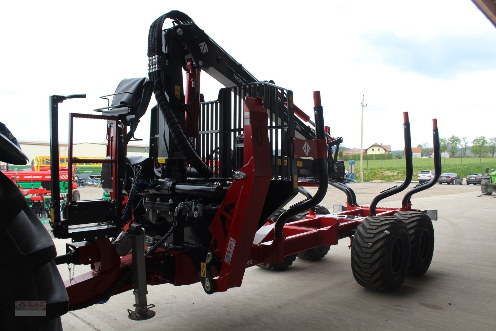 Rückewagen & Rückeanhänger des Typs Farmi Rückewagen FT 12 - CR 59 - 8,50m Kran - 14,5t, Neumaschine in Eberschwang (Bild 2)