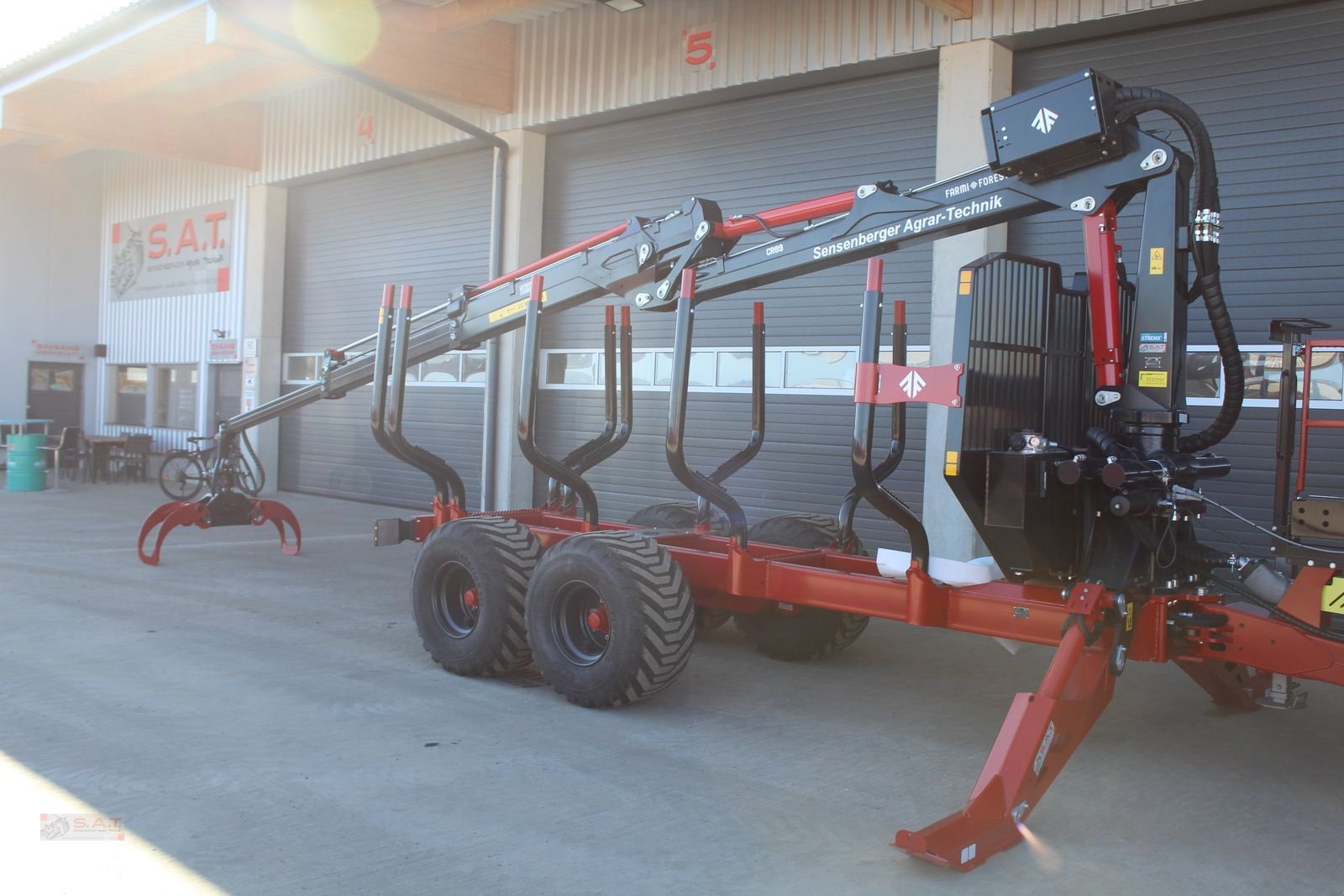 Rückewagen & Rückeanhänger des Typs Farmi Rückewagen FT 12 - CR 89 - 9,00m Kran - 14,5t, Neumaschine in Eberschwang (Bild 28)