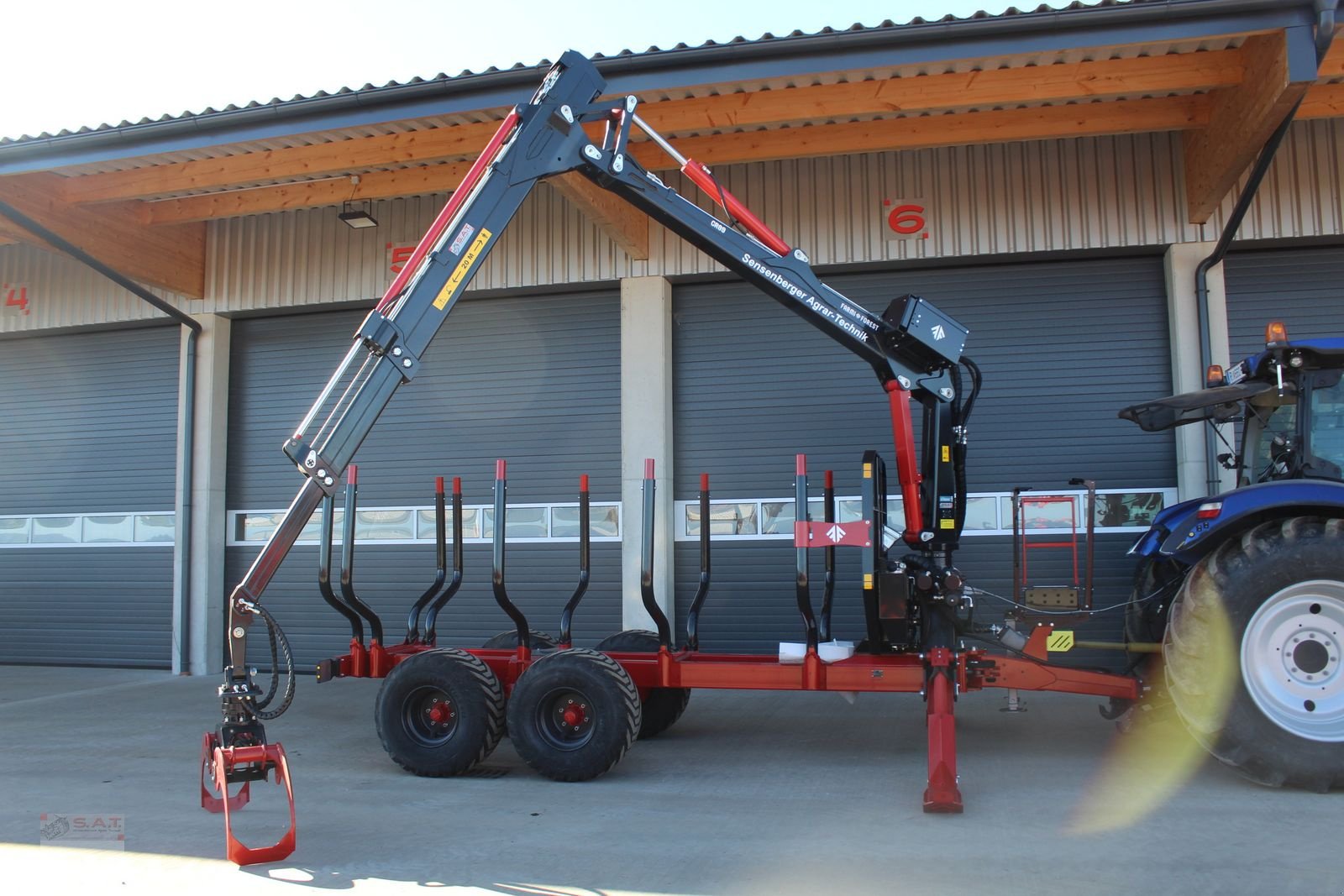 Rückewagen & Rückeanhänger des Typs Farmi Rückewagen FT 12 - CR 89 - 9,00m Kran - 14,5t, Neumaschine in Eberschwang (Bild 1)