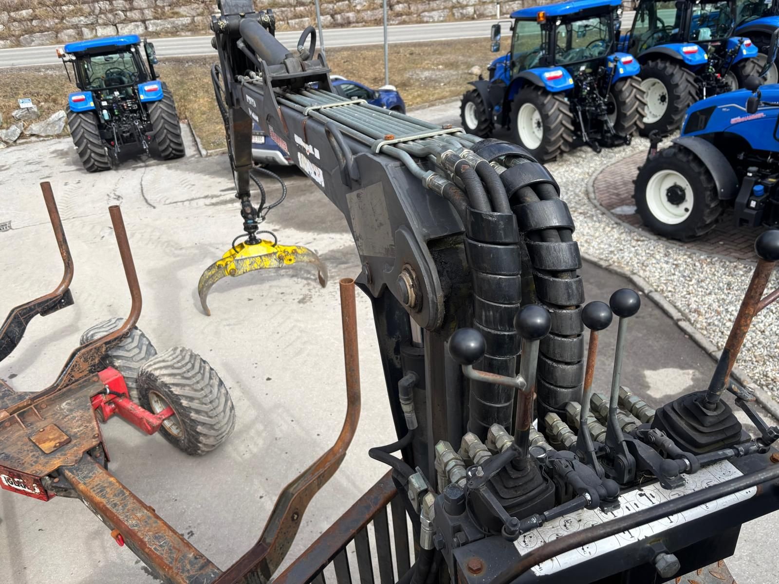 Rückewagen & Rückeanhänger типа Igland Forstanhänger mit Hochsitzkran, Gebrauchtmaschine в Burgkirchen (Фотография 12)