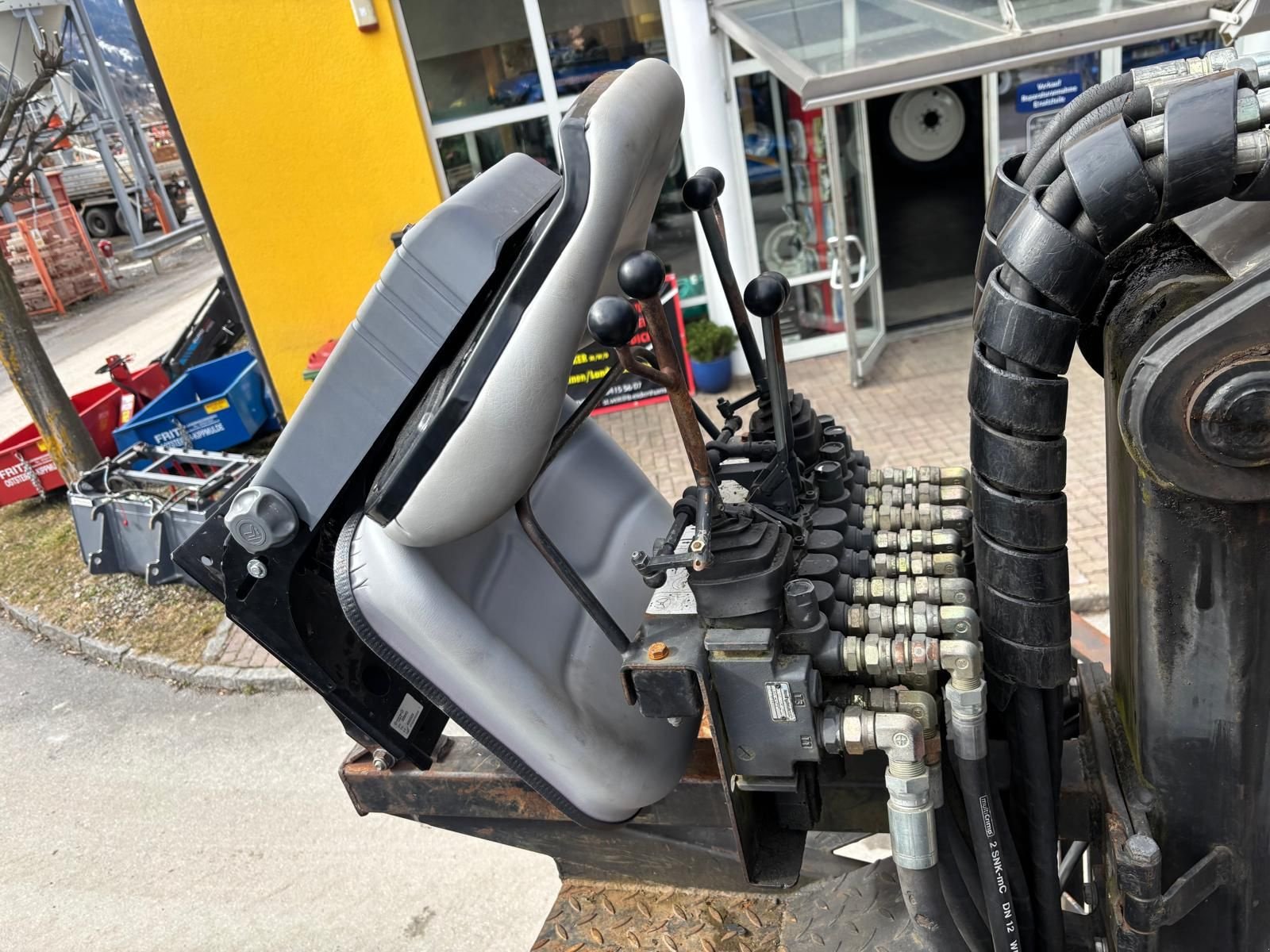 Rückewagen & Rückeanhänger типа Igland Forstanhänger mit Hochsitzkran, Gebrauchtmaschine в Burgkirchen (Фотография 13)