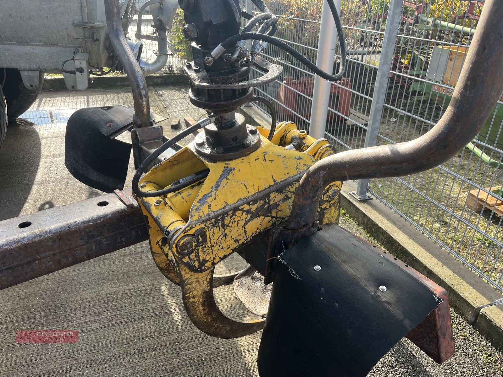 Rückewagen & Rückeanhänger typu Kesla Forstanhänger 10 HD - 201 + Kran 305T, Gebrauchtmaschine v St. Pölten (Obrázek 9)