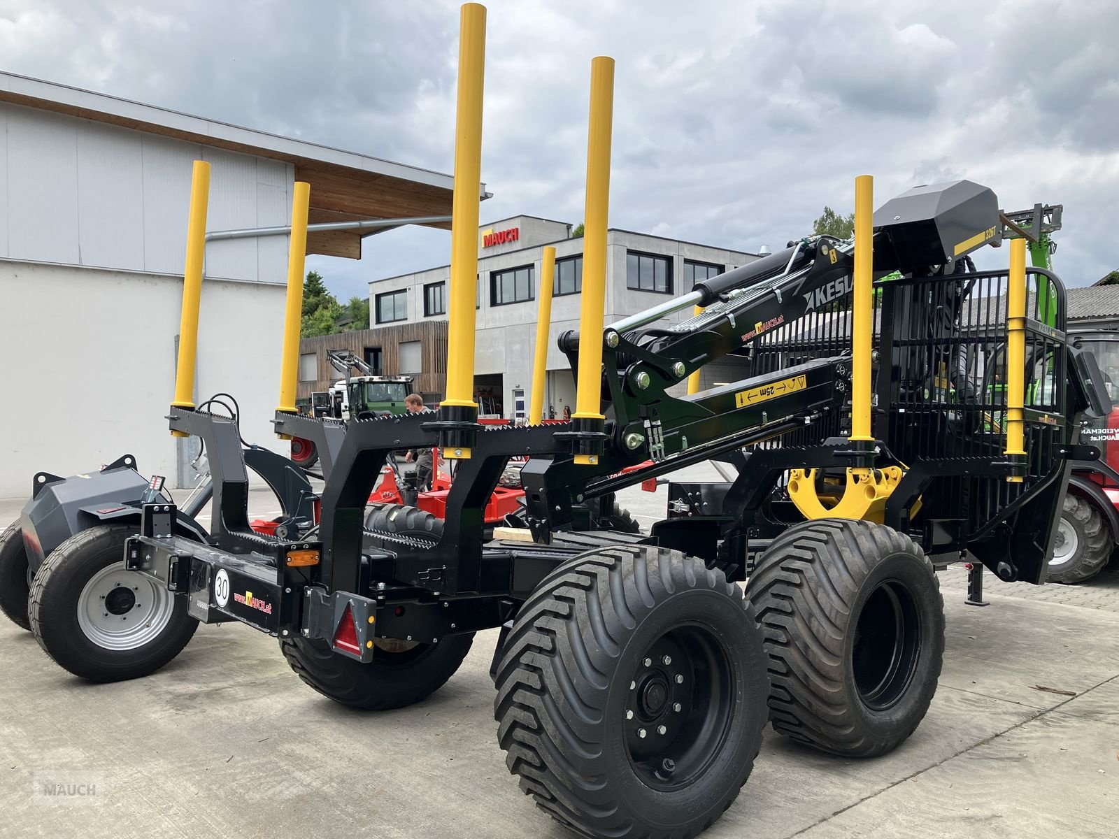 Rückewagen & Rückeanhänger des Typs Kesla Forstanhänger 144 ND 2WD mit 326T Kran, Neumaschine in Burgkirchen (Bild 4)