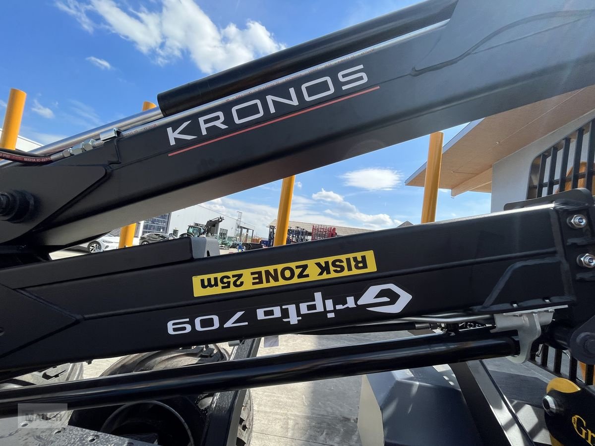 Rückewagen & Rückeanhänger des Typs Kronos Kargo 121 Gripto 709, Neumaschine in Burgkirchen (Bild 9)