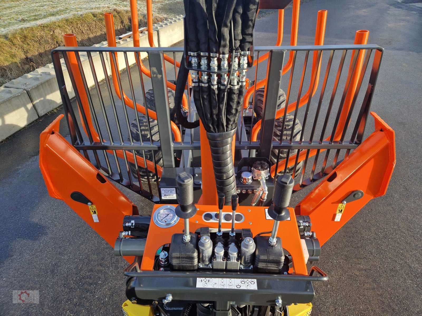 Rückewagen & Rückeanhänger typu MTM 10T 10to 9,20m Kran Druckluft Doppelrohrrahmen, Neumaschine v Tiefenbach (Obrázek 27)