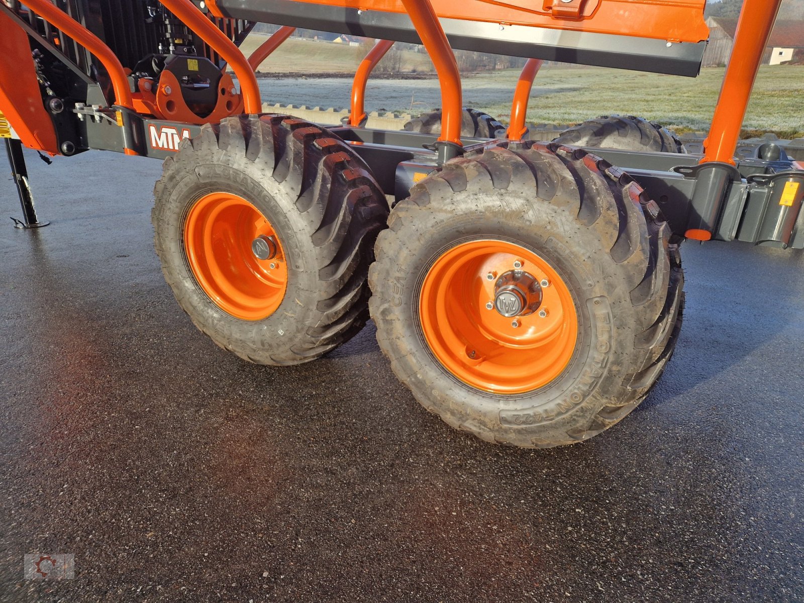 Rückewagen & Rückeanhänger des Typs MTM 10T 10to 9,20m Kran Druckluft Doppelrohrrahmen, Neumaschine in Tiefenbach (Bild 21)