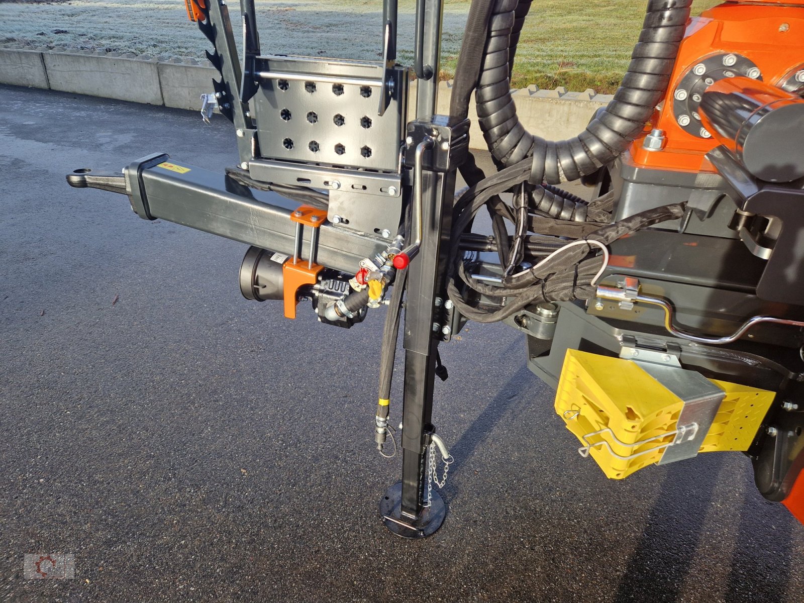 Rückewagen & Rückeanhänger des Typs MTM 10T 10to 9,20m Kran Druckluft Doppelrohrrahmen, Neumaschine in Tiefenbach (Bild 30)