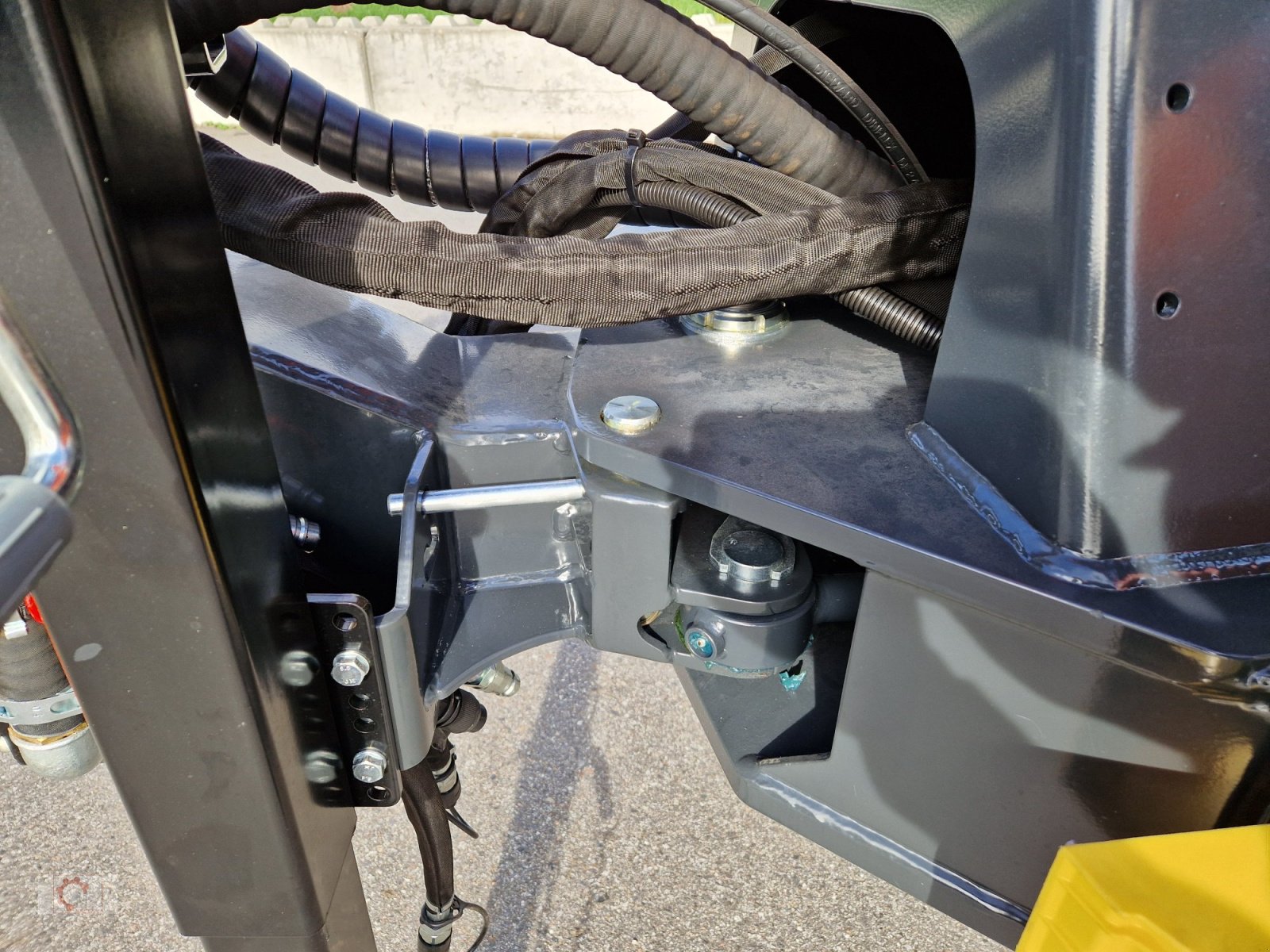 Rückewagen & Rückeanhänger a típus MTM 10T 9,20m Kran Auflaufbremse Hydraulische Bremse Doppelrohrrahmen, Neumaschine ekkor: Tiefenbach (Kép 10)