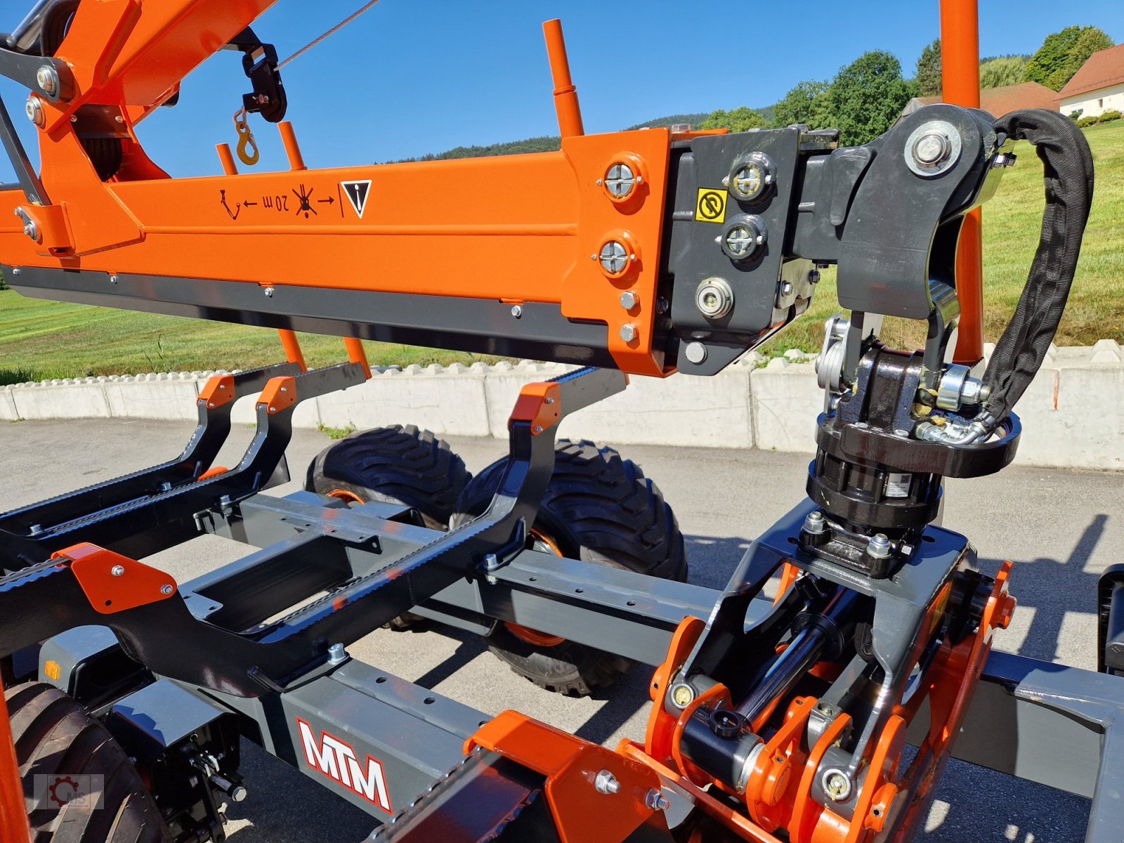 Rückewagen & Rückeanhänger a típus MTM 11T 11to 9,20m Kran Forwarder Rungen Druckluft Rückewagen Doppelrohrrahmen, Neumaschine ekkor: Tiefenbach (Kép 4)