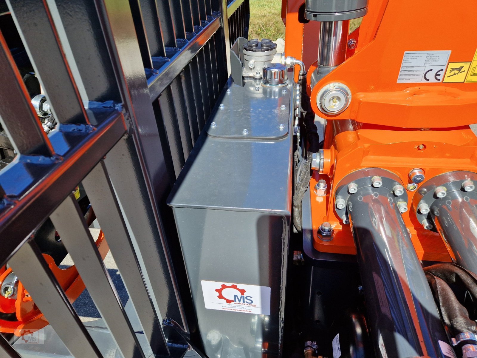 Rückewagen & Rückeanhänger of the type MTM 11T 11to 9,20m Kran Forwarder Rungen Druckluft Rückewagen Doppelrohrrahmen, Neumaschine in Tiefenbach (Picture 10)