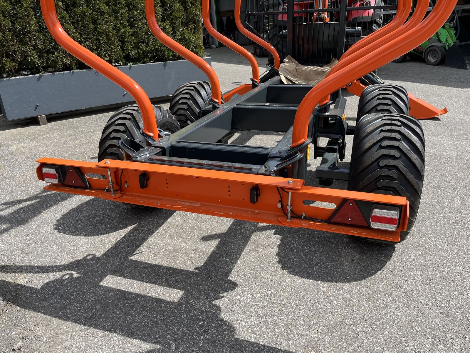 Rückewagen & Rückeanhänger Türe ait MTM 11T mit MTM 7100 Kran, Neumaschine içinde Bad Leonfelden (resim 3)