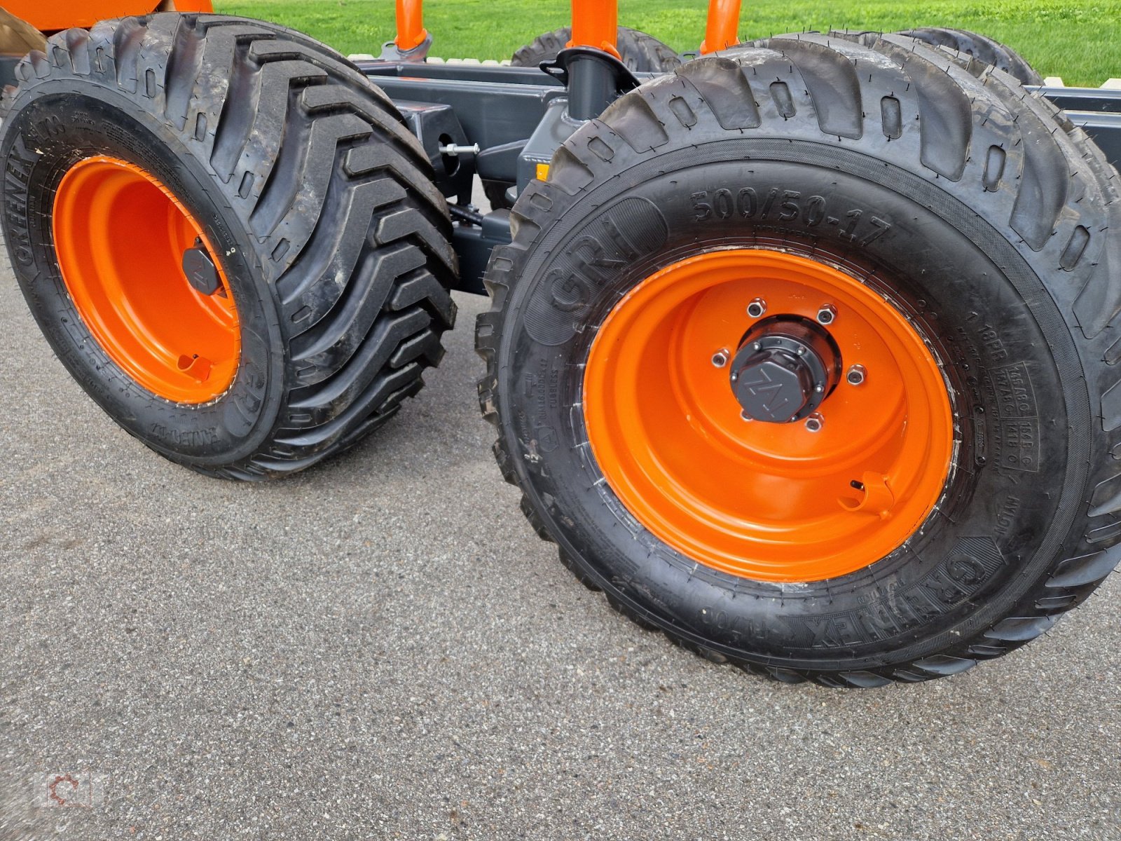 Rückewagen & Rückeanhänger typu MTM 12T 12to 9,80m Kran hydr. Vorgesteuerte Steuerung Druckluft Doppelrohrrahmen, Neumaschine v Tiefenbach (Obrázek 4)