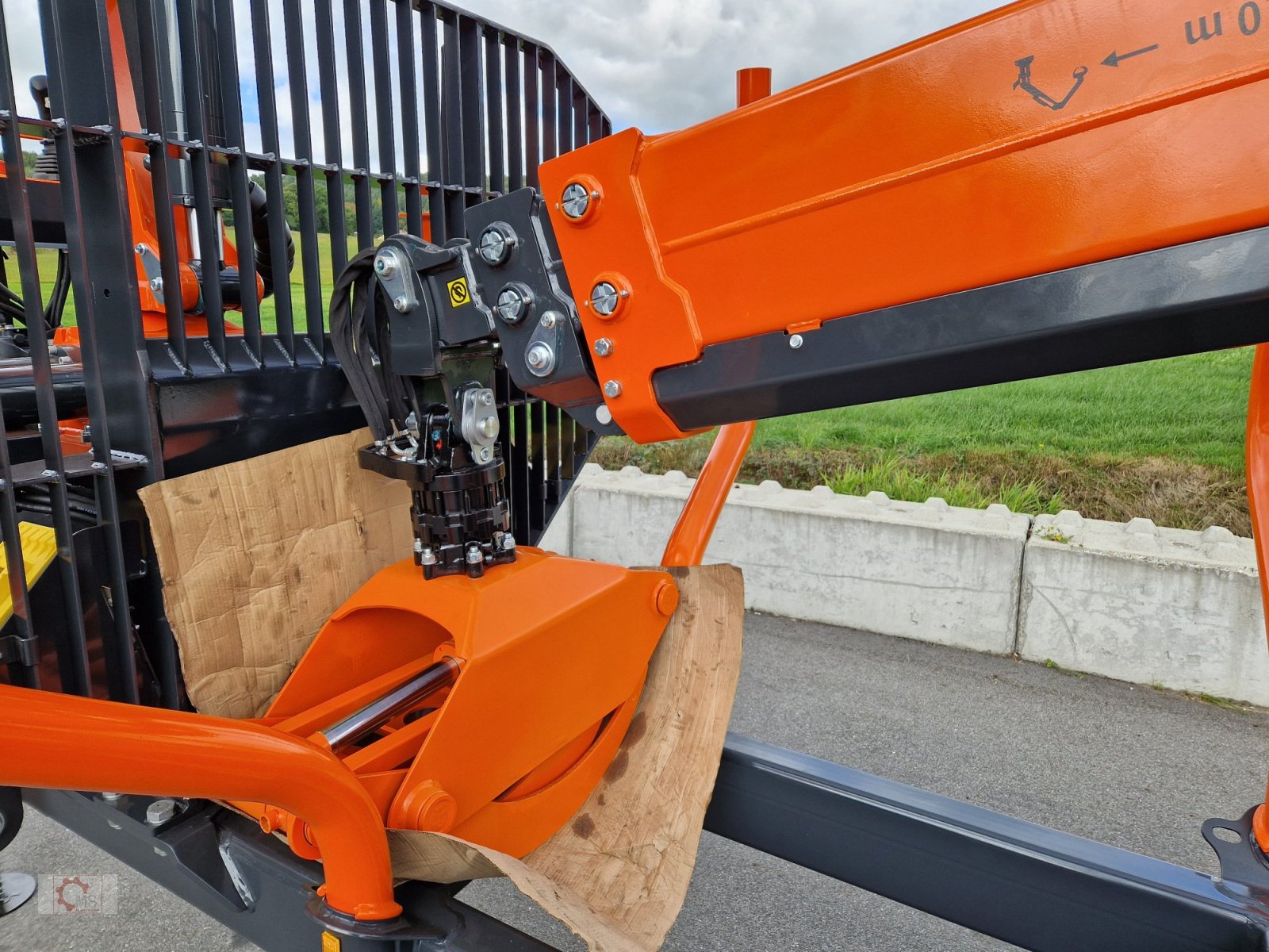 Rückewagen & Rückeanhänger typu MTM 12T 12to 9,80m Kran hydr. Vorgesteuerte Steuerung Druckluft Doppelrohrrahmen, Neumaschine v Tiefenbach (Obrázek 7)