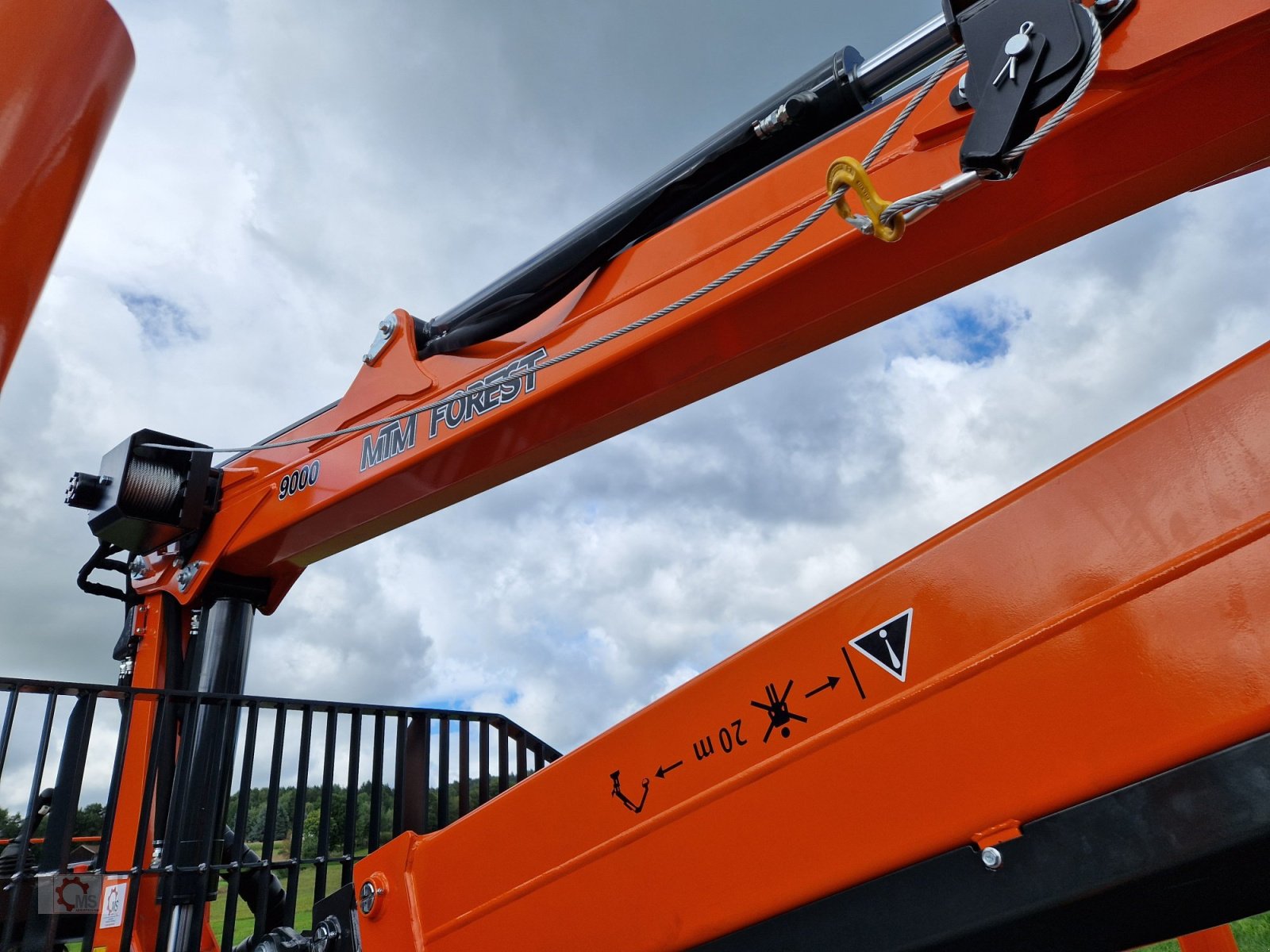 Rückewagen & Rückeanhänger typu MTM 12T 12to 9,80m Kran hydr. Vorgesteuerte Steuerung Druckluft Doppelrohrrahmen, Neumaschine v Tiefenbach (Obrázek 8)