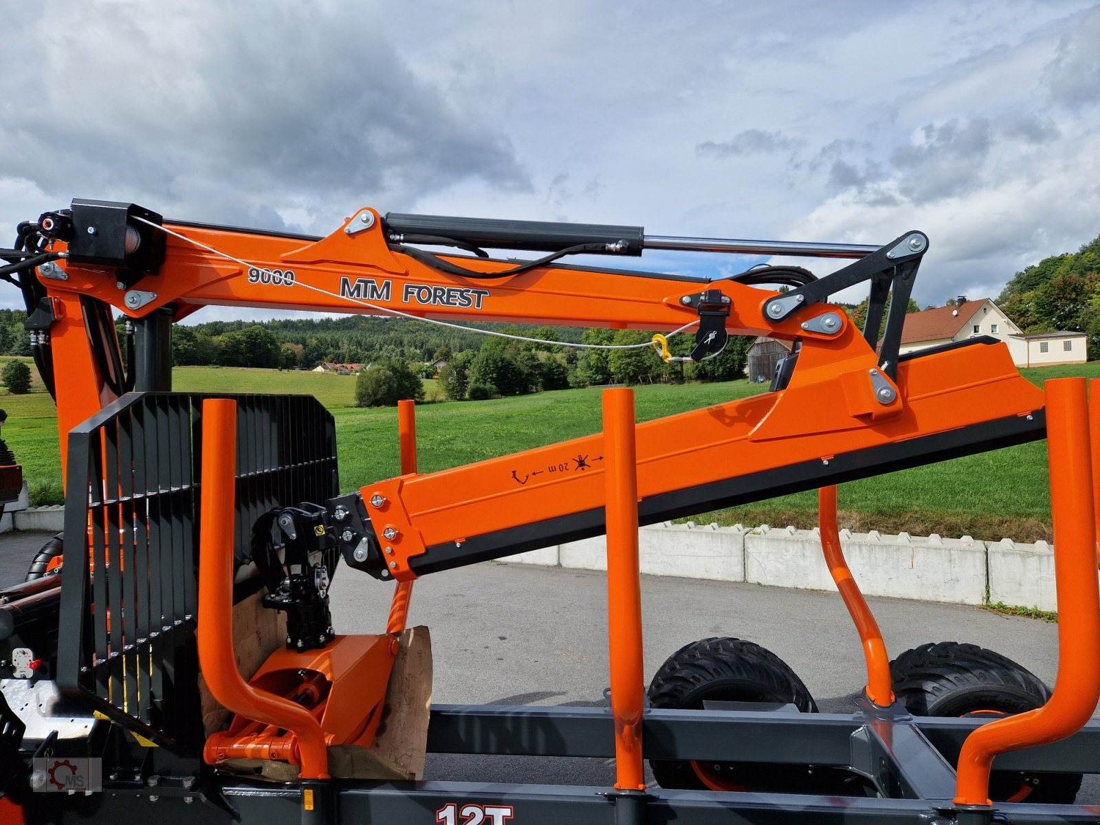 Rückewagen & Rückeanhänger typu MTM 12T 12to 9,80m Kran hydr. Vorgesteuerte Steuerung Druckluft Doppelrohrrahmen, Neumaschine v Tiefenbach (Obrázek 30)