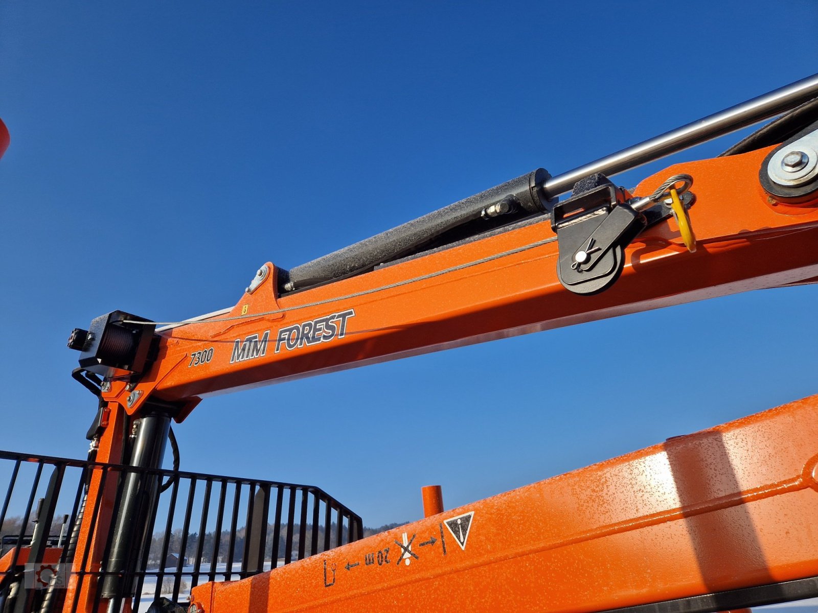 Rückewagen & Rückeanhänger of the type MTM 13T 13to 8,10m Kran Druckluft Doppelrohrrahmen Eigenölversorgung Kranseilwinde, Neumaschine in Tiefenbach (Picture 16)