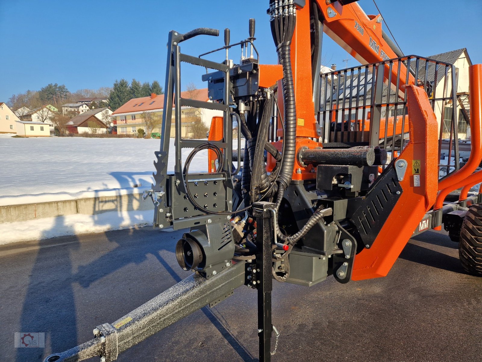 Rückewagen & Rückeanhänger of the type MTM 13T 13to 8,10m Kran Druckluft Doppelrohrrahmen Eigenölversorgung Kranseilwinde, Neumaschine in Tiefenbach (Picture 19)