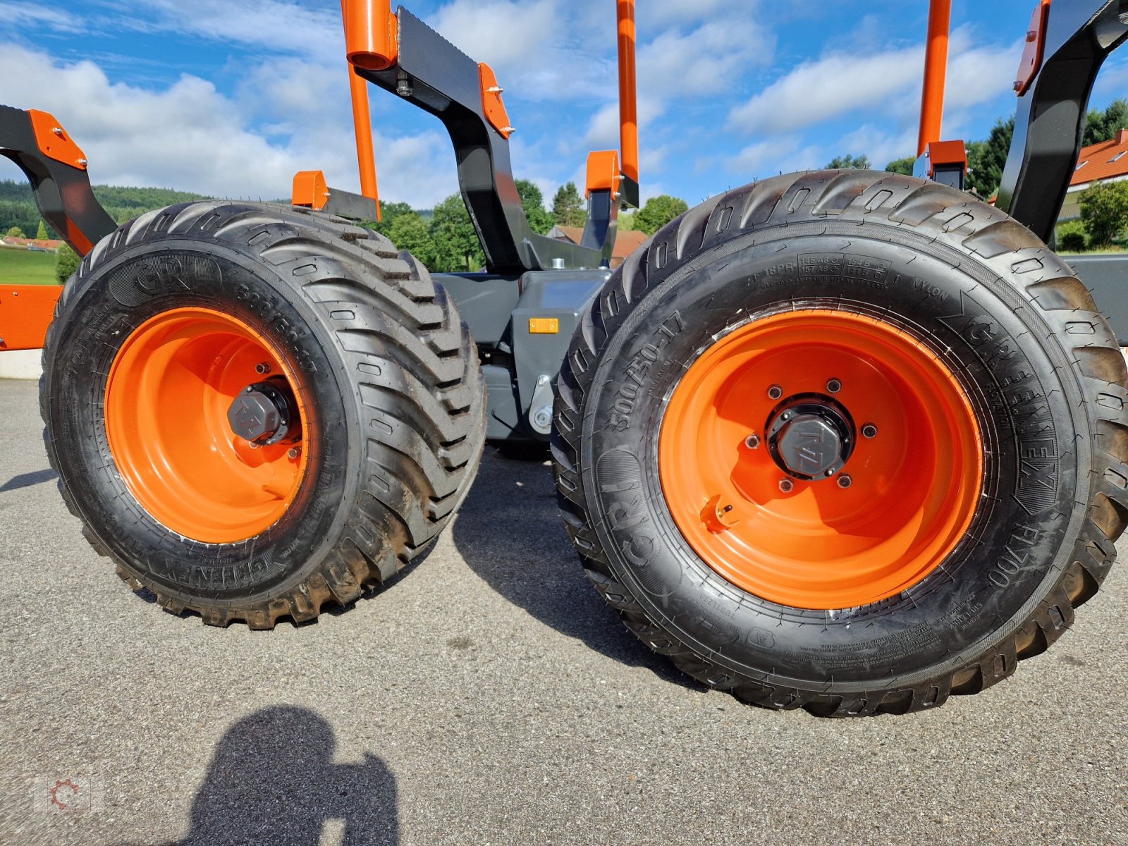 Rückewagen & Rückeanhänger typu MTM 13T 13to 8,10m Kran Forwarder Rungen Druckluft Doppelrohrrahmen, Neumaschine v Tiefenbach (Obrázek 4)
