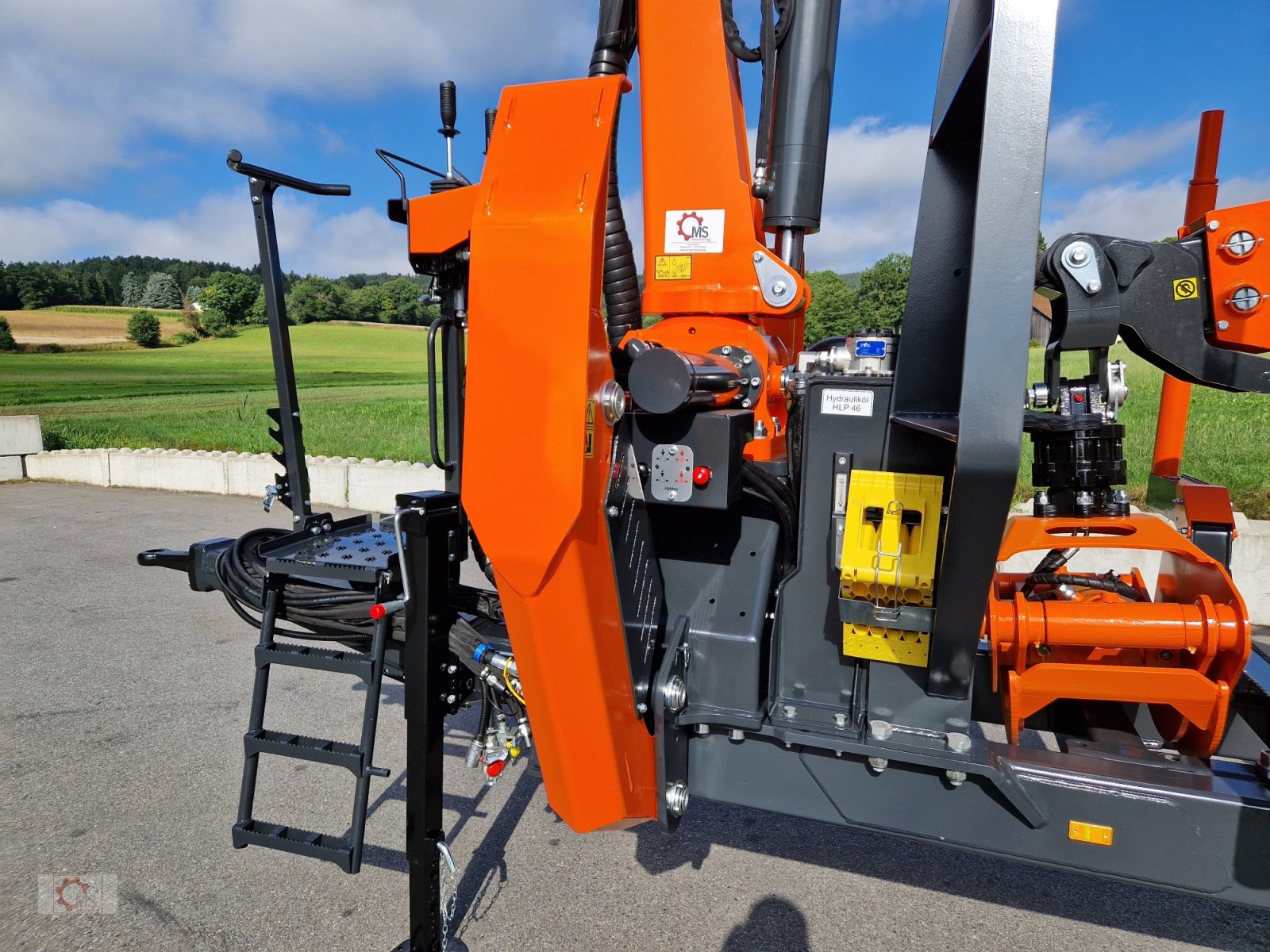 Rückewagen & Rückeanhänger typu MTM 13T 13to 8,10m Kran Forwarder Rungen Druckluft Doppelrohrrahmen, Neumaschine v Tiefenbach (Obrázek 22)