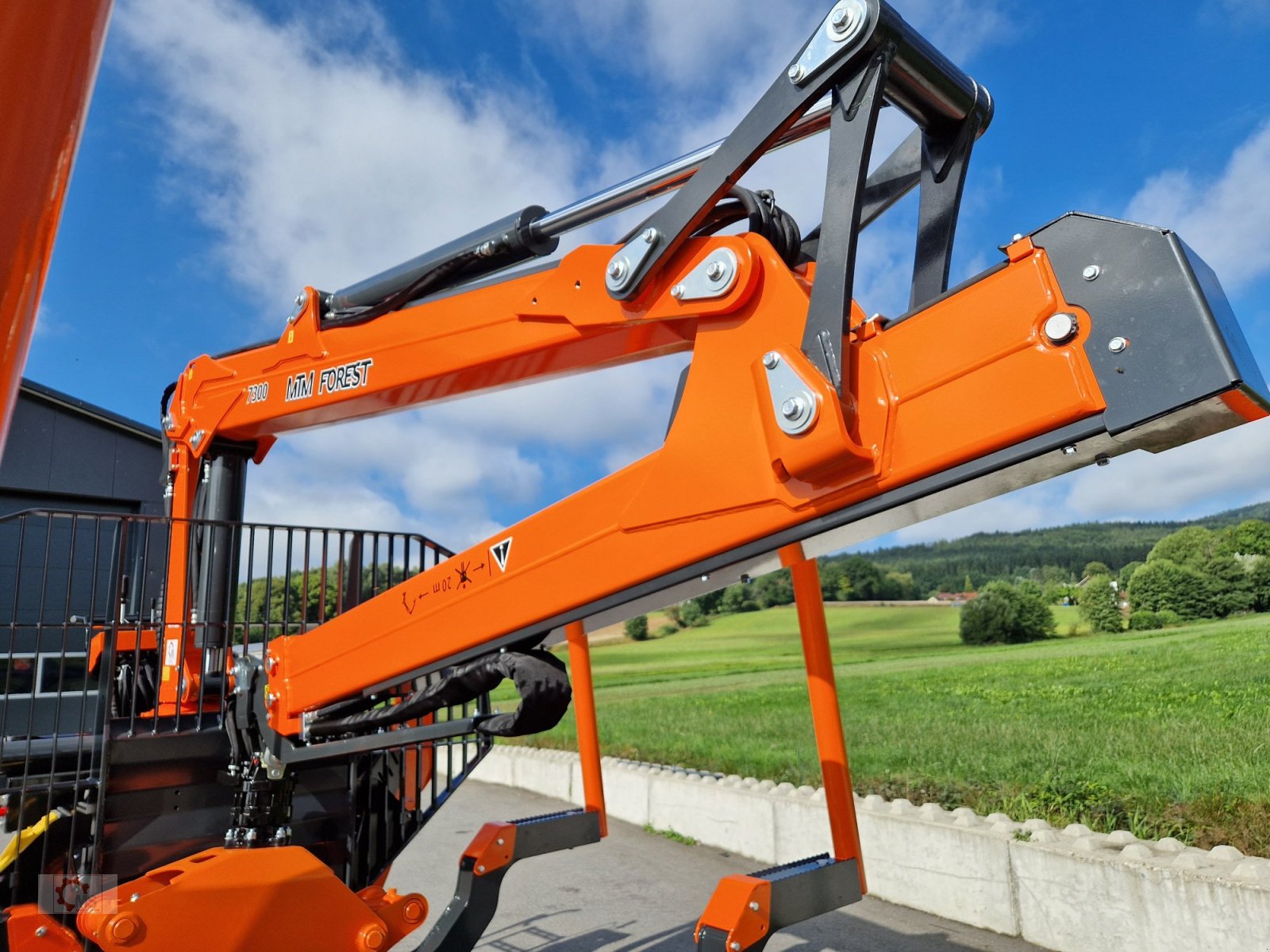 Rückewagen & Rückeanhänger typu MTM 13T 13to 8,10m Kran Forwarder Rungen Druckluft Doppelrohrrahmen, Neumaschine v Tiefenbach (Obrázek 30)