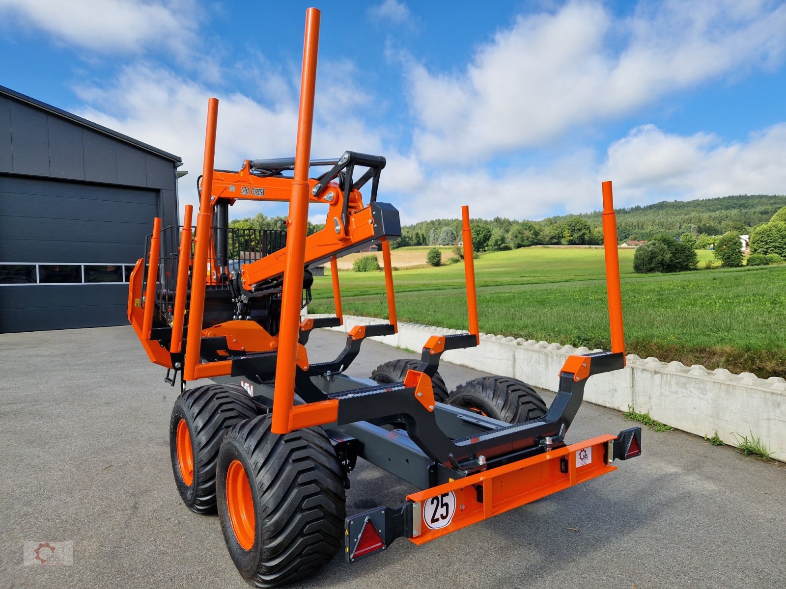 Rückewagen & Rückeanhänger des Typs MTM 13T 13to 8,10m Kran Forwarder Rungen Druckluft Doppelrohrrahmen, Neumaschine in Tiefenbach (Bild 26)