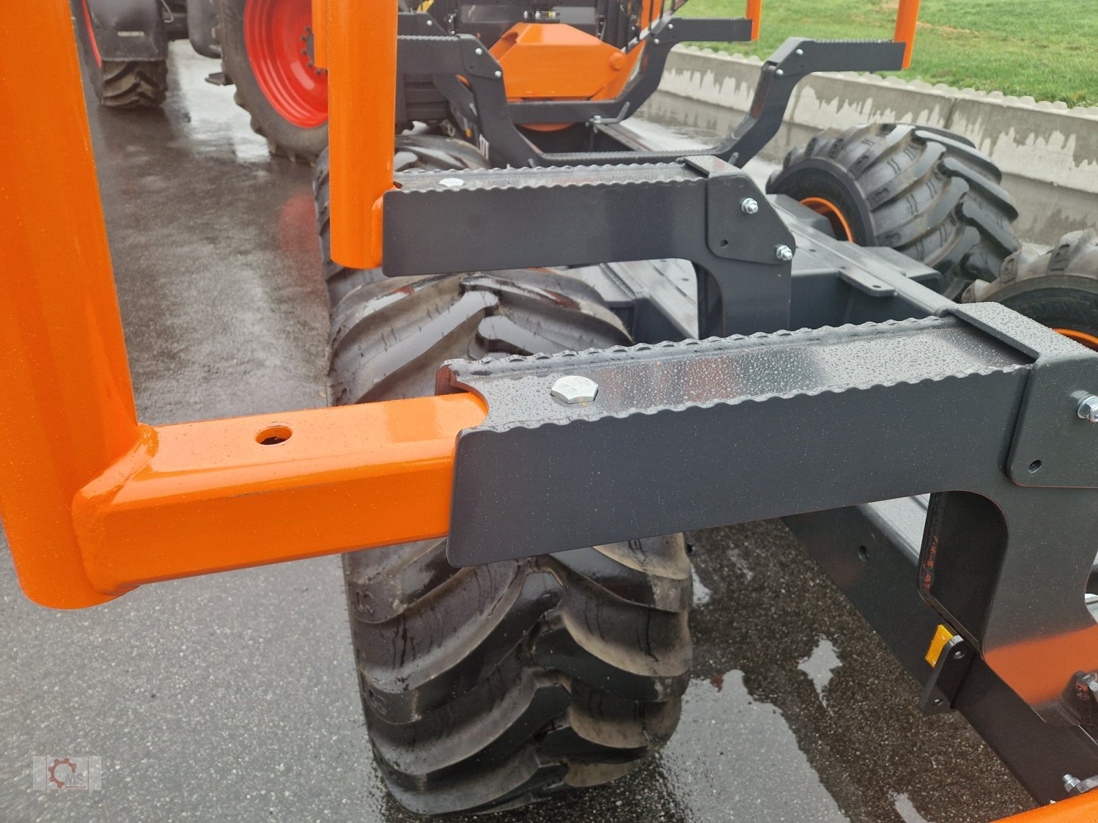 Rückewagen & Rückeanhänger typu MTM 17T 17to 9,80m Kran Forwarder Rungen Druckluft Doppelrohrrahmen, Neumaschine w Tiefenbach (Zdjęcie 4)