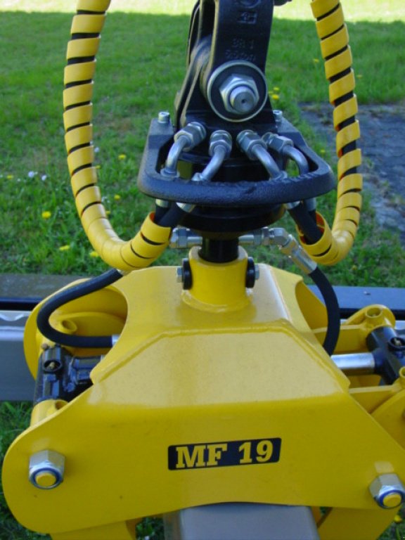 Rückewagen & Rückeanhänger του τύπου Multiforest MF 950 mit 6500 Kran, Neumaschine σε Viechtach (Φωτογραφία 11)