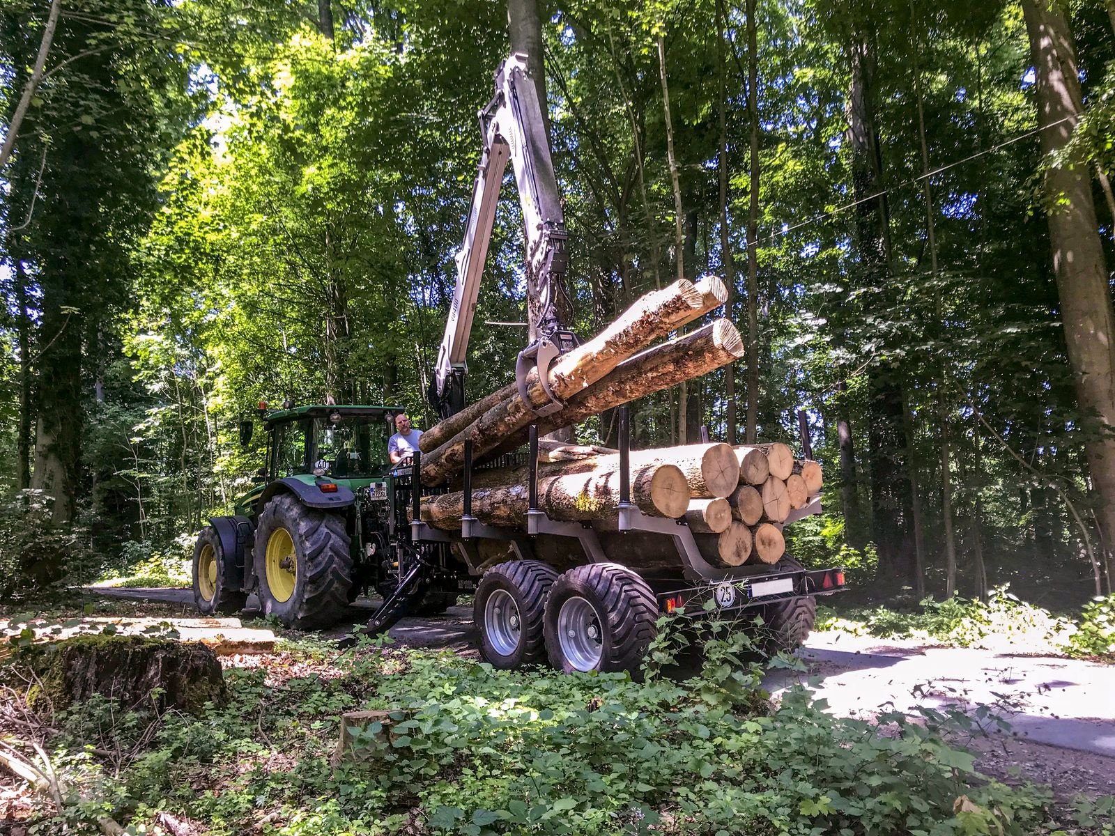 Rückewagen & Rückeanhänger Türe ait Multiforest MF1050 V7800, Neumaschine içinde Burgkirchen (resim 7)