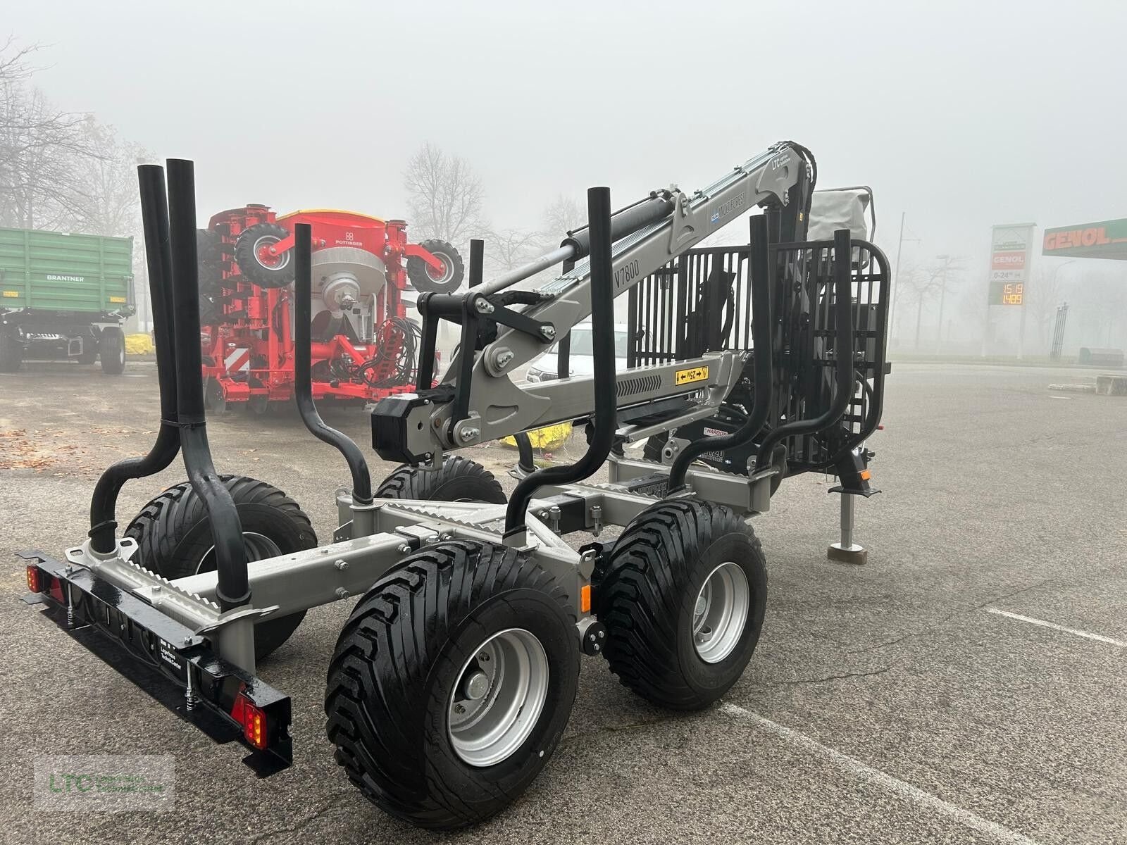 Rückewagen & Rückeanhänger des Typs Optimal MF 1050, Neumaschine in Großpetersdorf (Bild 3)