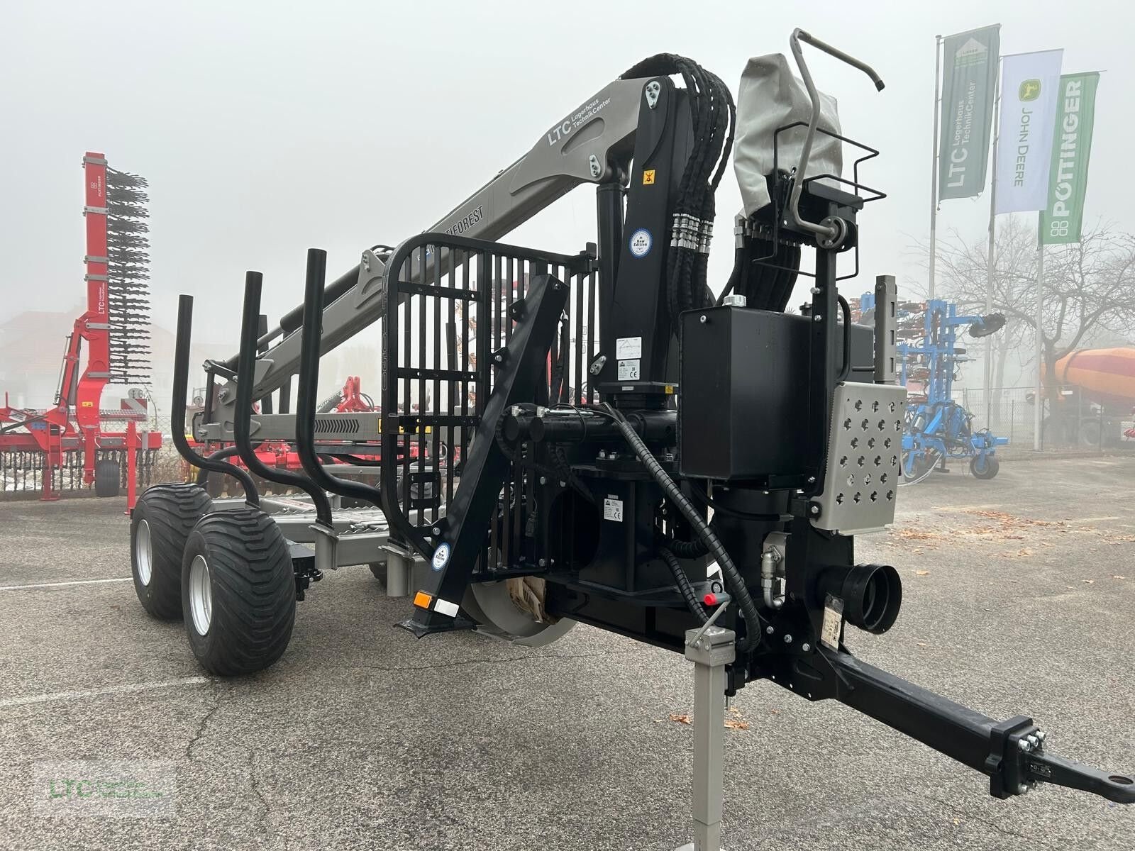 Rückewagen & Rückeanhänger des Typs Optimal MF 1050, Neumaschine in Großpetersdorf (Bild 2)