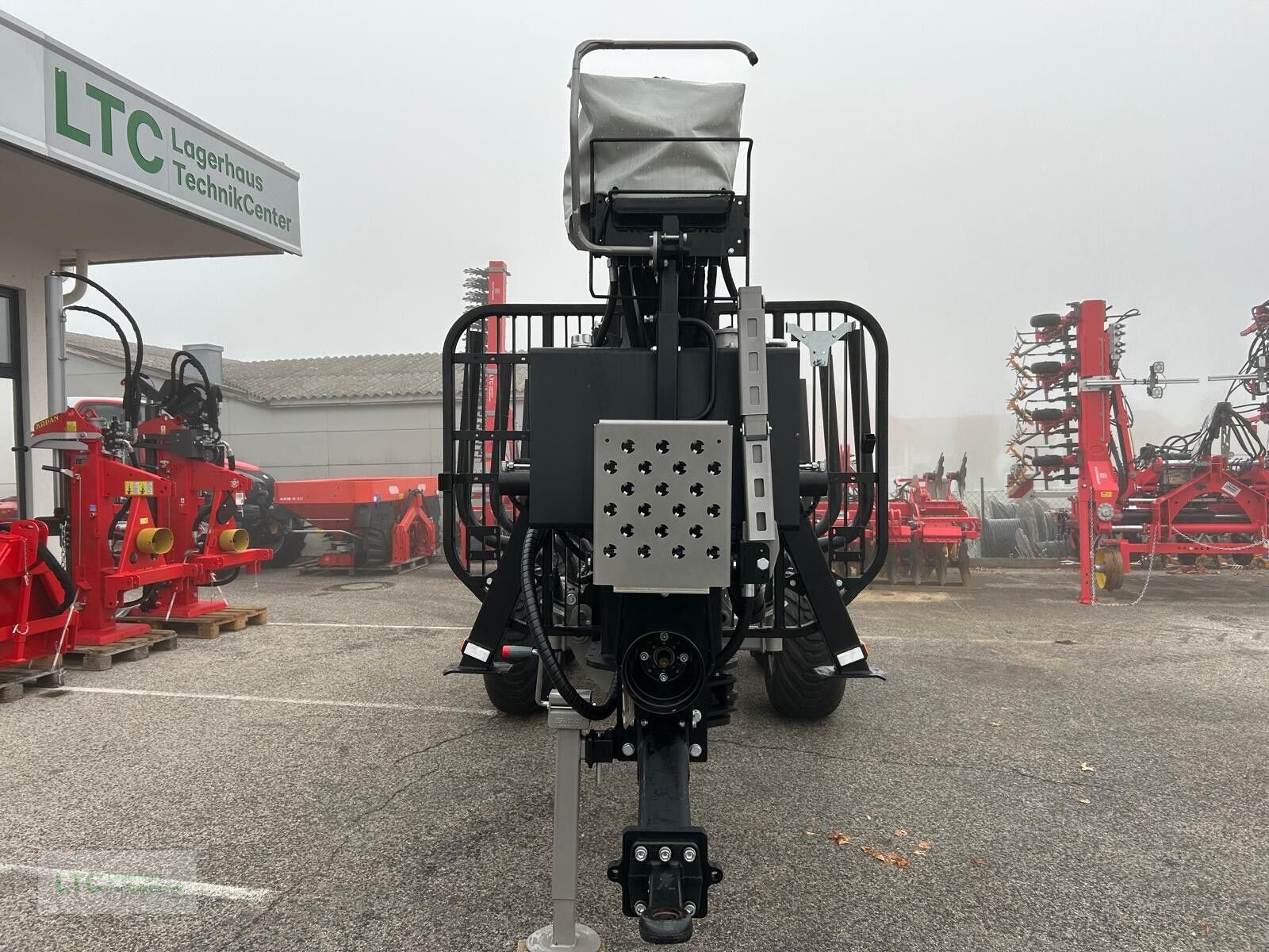 Rückewagen & Rückeanhänger des Typs Optimal MF 1050, Neumaschine in Großpetersdorf (Bild 5)