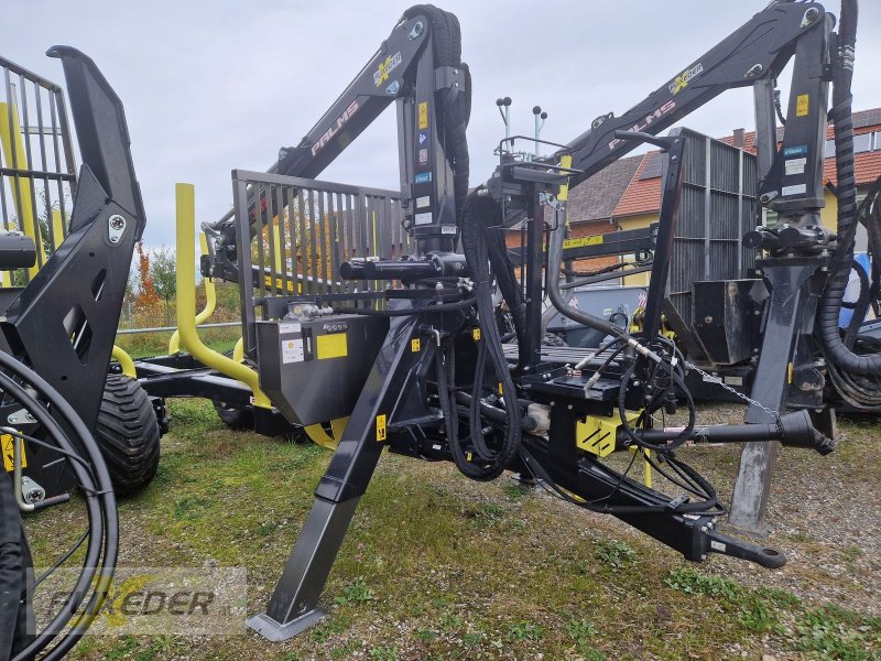 Rückewagen & Rückeanhänger des Typs Palms H8SX mit Kran K 3.67, Neumaschine in Pattigham (Bild 1)