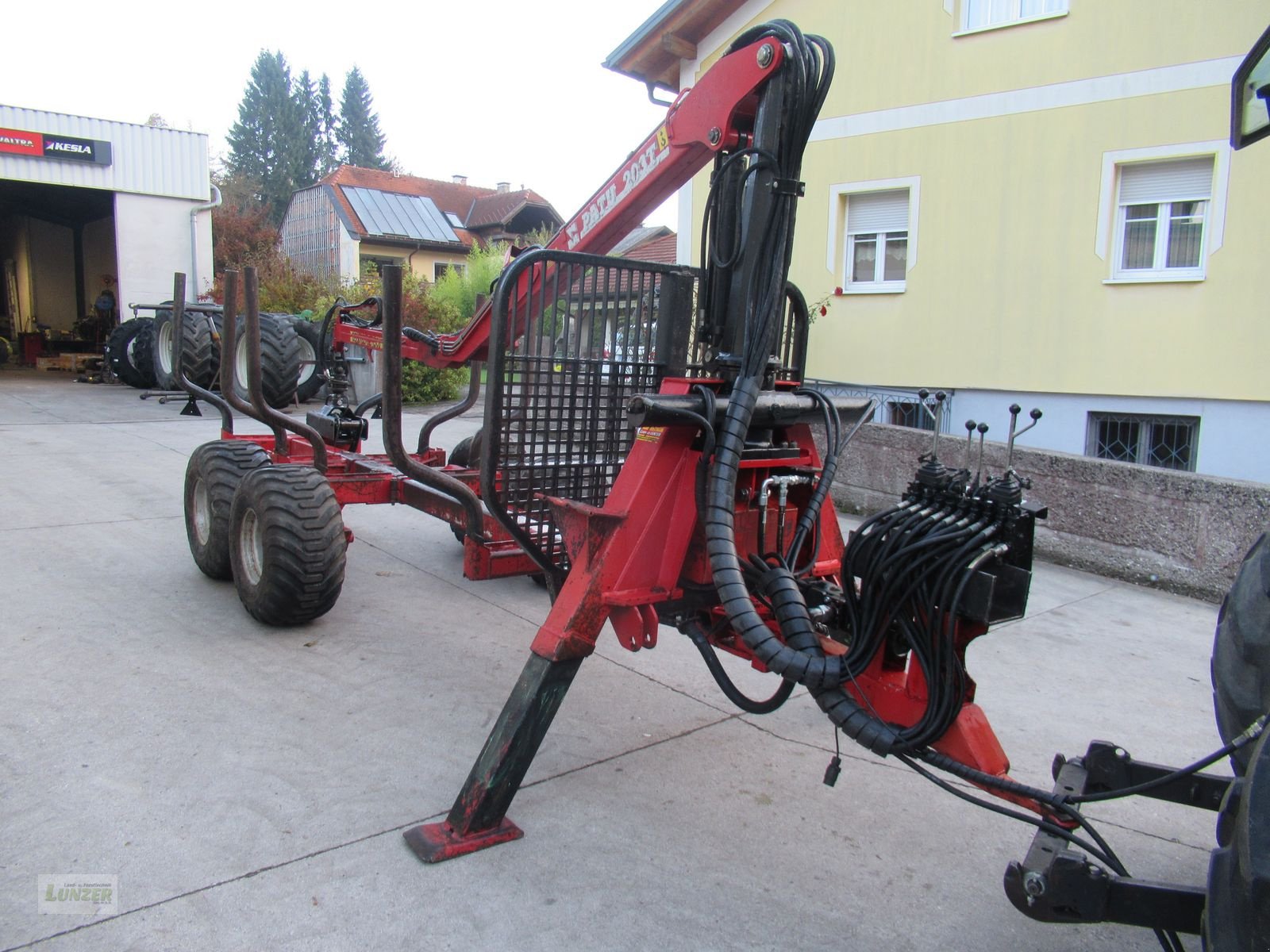 Rückewagen & Rückeanhänger типа Patu 8T + 203T, Gebrauchtmaschine в Kaumberg (Фотография 1)