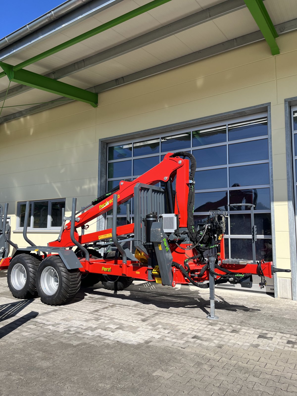 Rückewagen & Rückeanhänger typu Perzl Rückewagen 13t (PRW 13-4) mit Kranfunkwinde, Neumaschine v Isen (Obrázek 4)